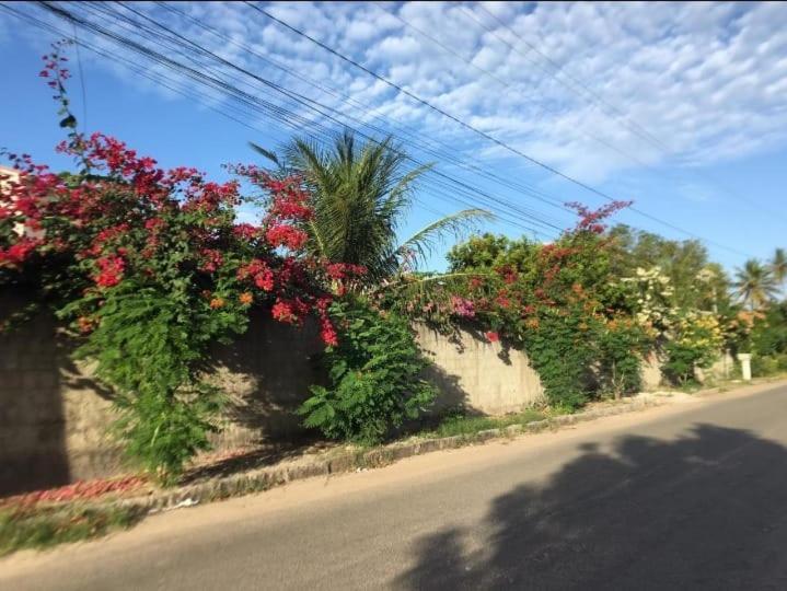Casa China & Silva, Otima Casa Para Praia Ou Descanso, Proximo As Dunas Da Sabiaguaba E Shoppings Em Eusebio E Fortaleza Ce Dış mekan fotoğraf